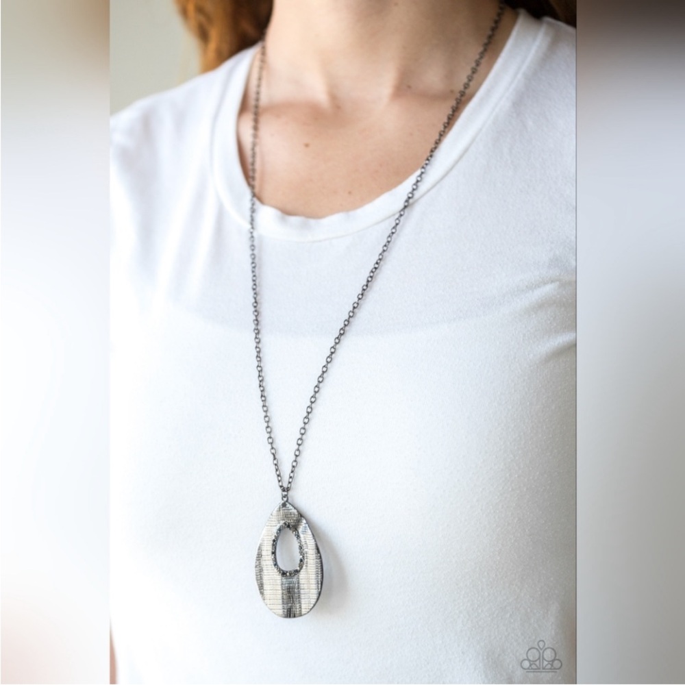 Paparazzi Stop Teardrop and Roll Multi Necklace Pendant Necklace